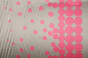 Satyna grochy border szaro różowe