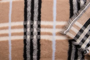 Dzianina futerkowa średni włos angorka 15 mm krata