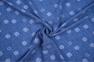 Prato różyczki na niebieskim