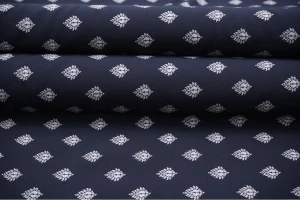 Tkanina sukienkowa Silky lilijki na granacie