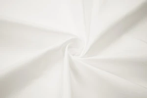 Tkanina poliestrowa szeroka ciepła biel